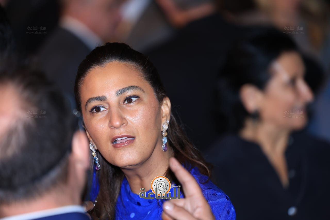 Madar Al-Saa Images 0.04402119703266183