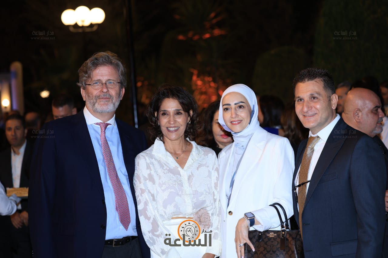 Madar Al-Saa Images 0.046143485122702166