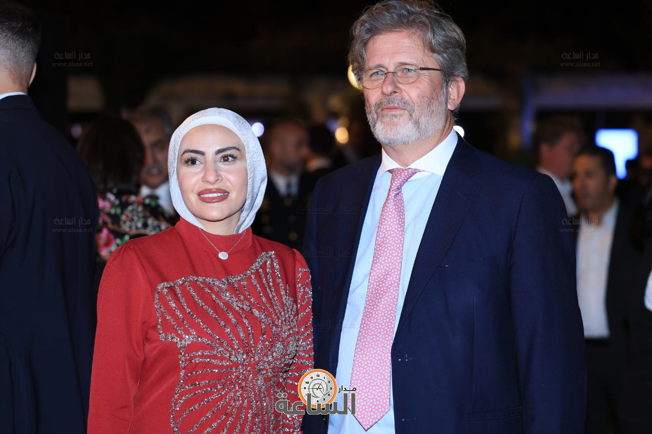 Madar Al-Saa Images 0.9299965393262657