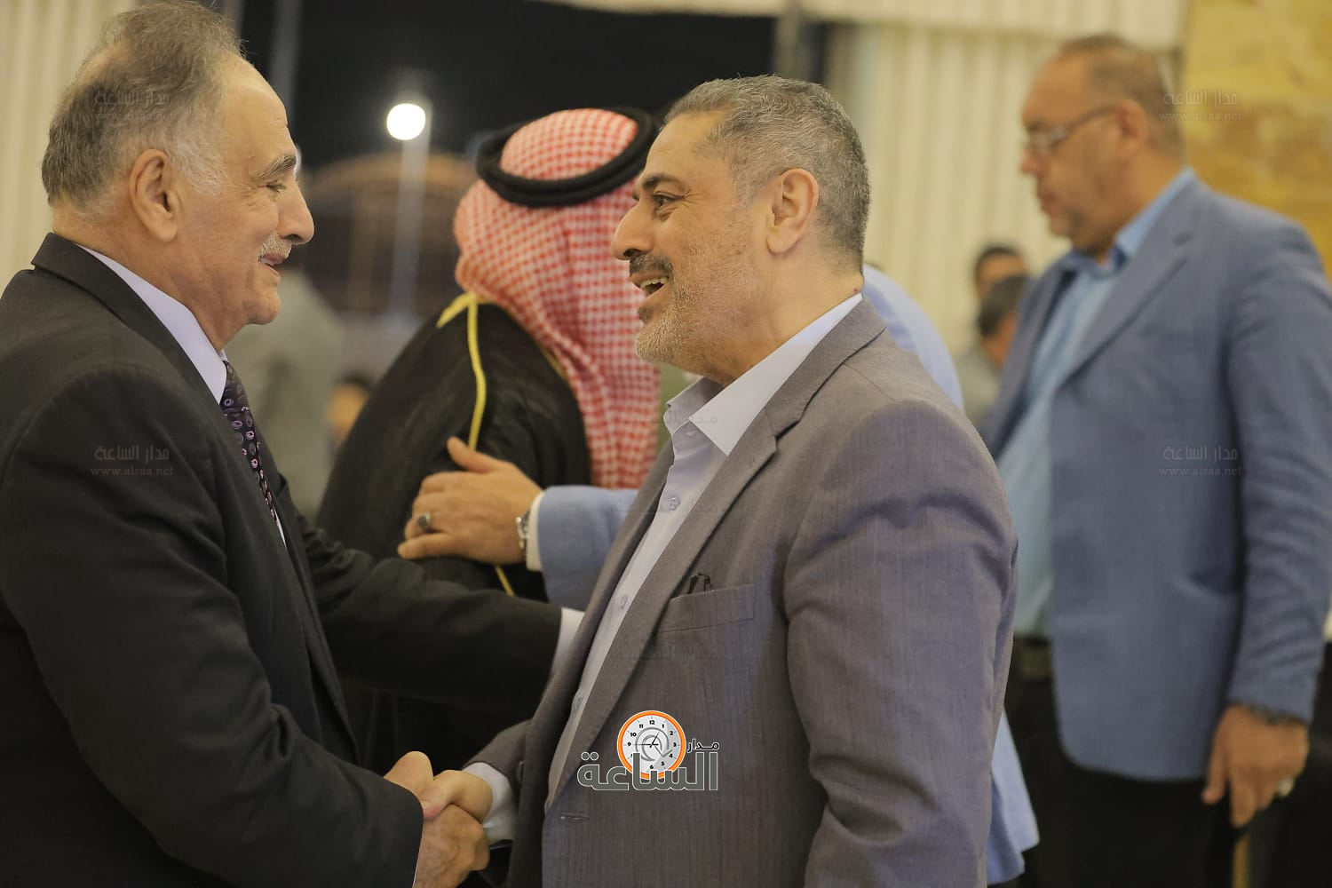 Madar Al-Saa Images 0.966972940978491