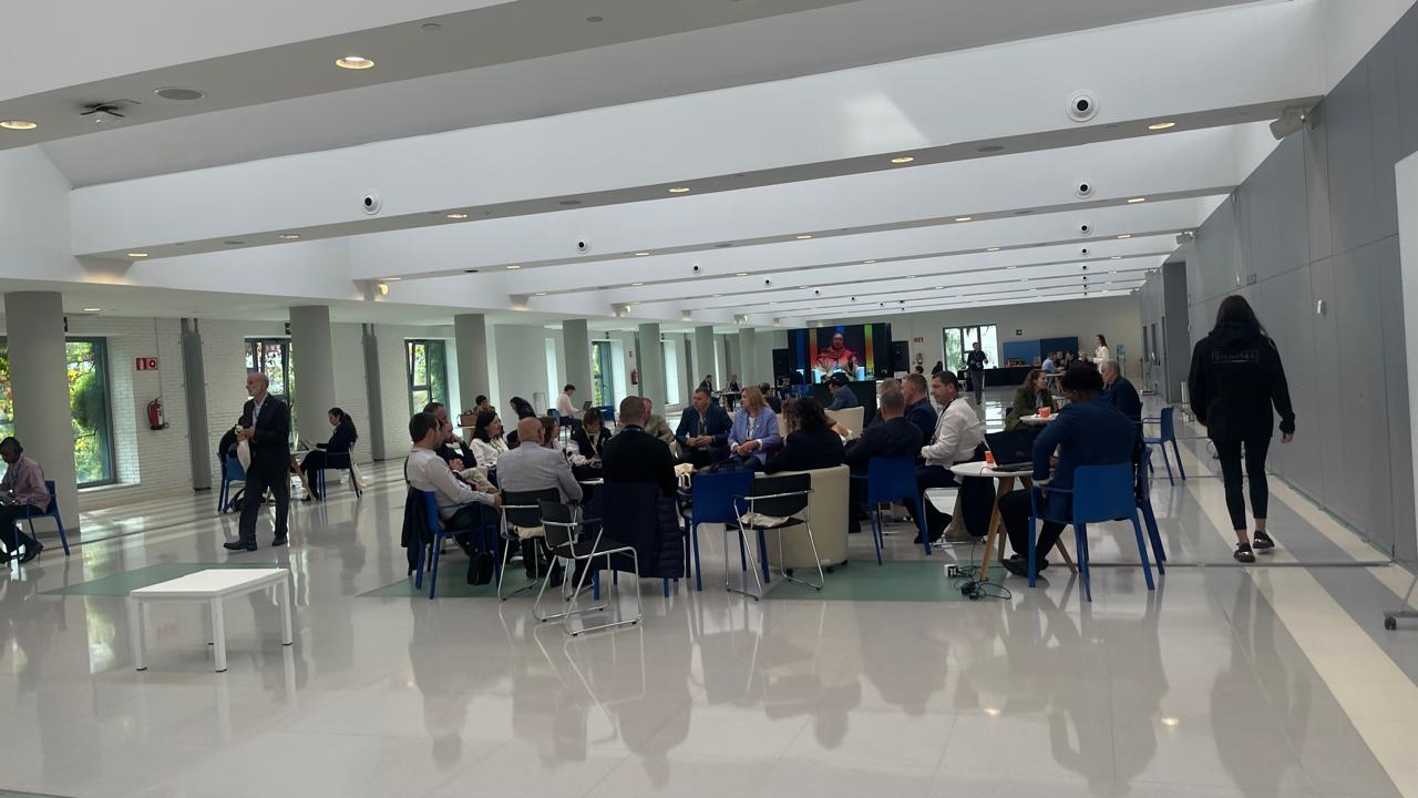 Madar Al-Saa Images 0.13175639033108966