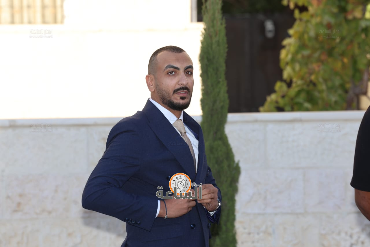 Madar Al-Saa Images 0.3404061514366902