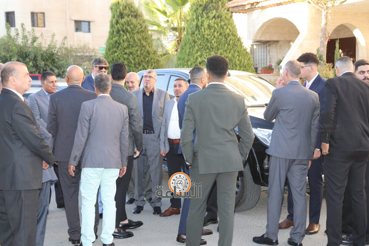 Madar Al-Saa Images 0.8863035219596803