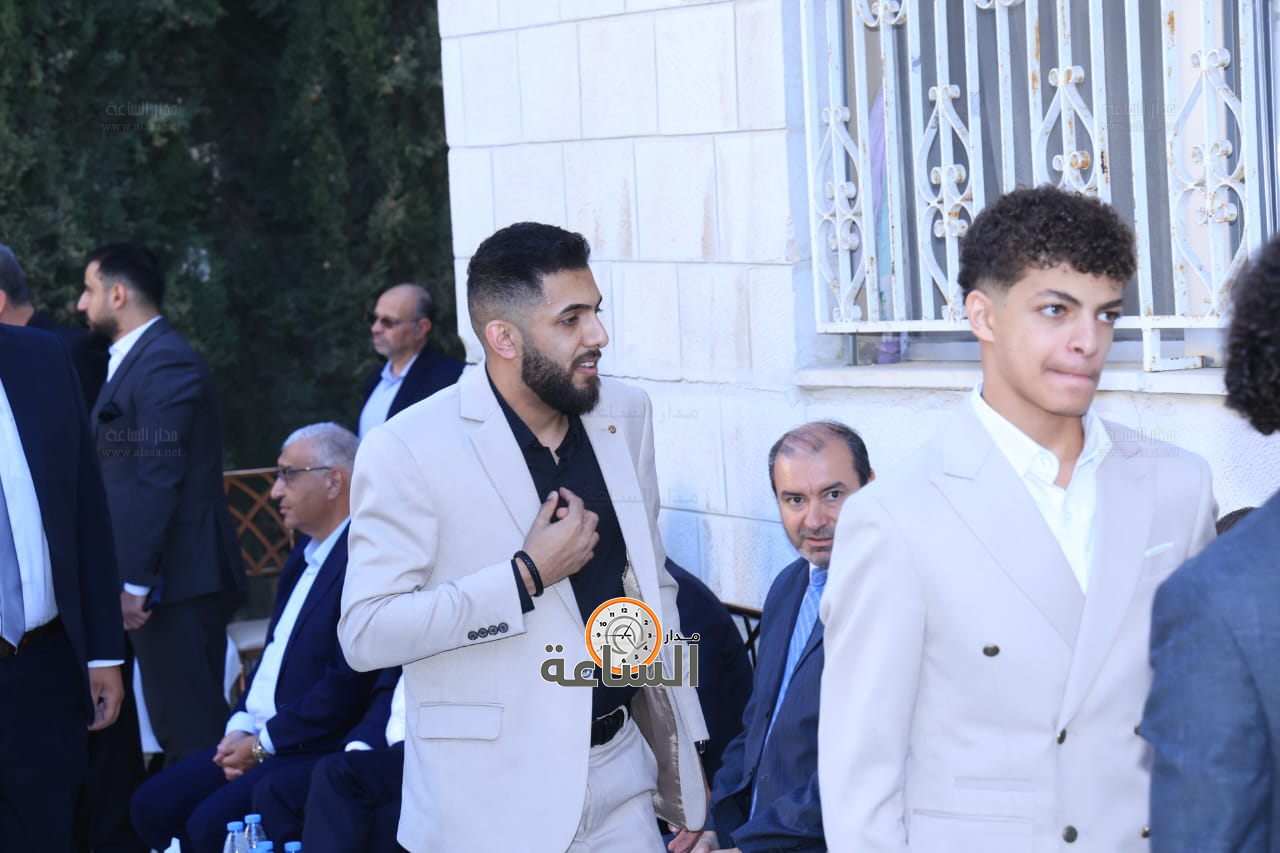 Madar Al-Saa Images 0.11637906471979431