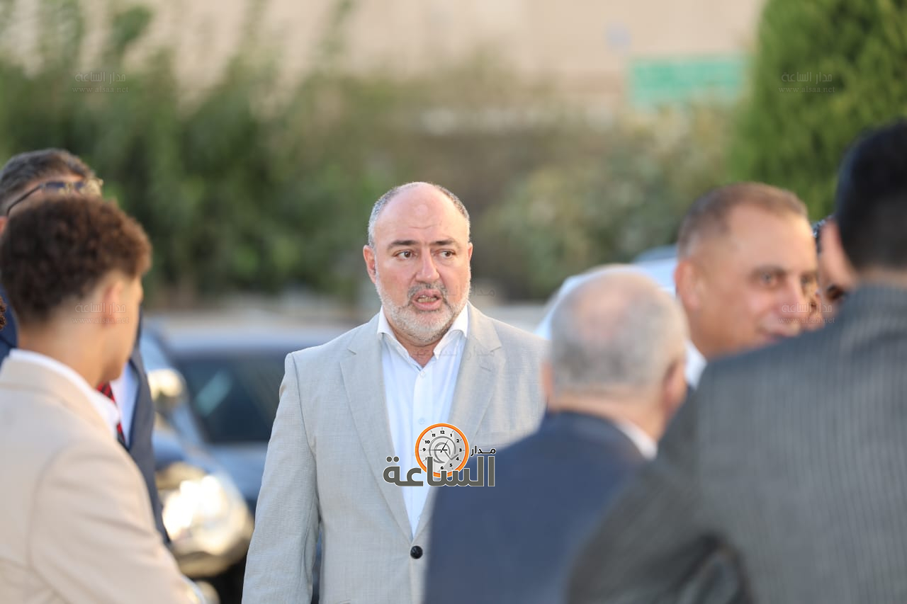 Madar Al-Saa Images 0.6814378698292197