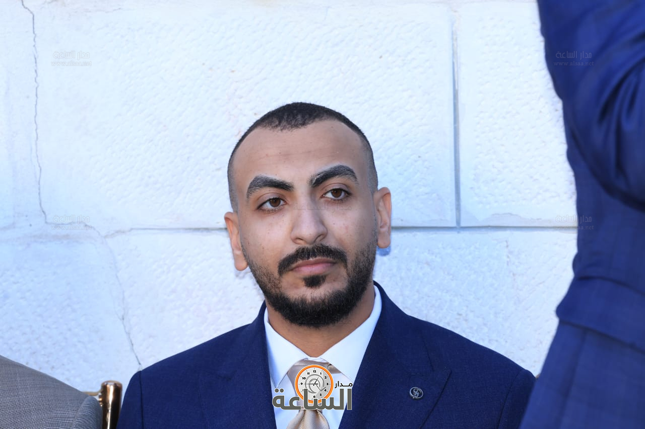 Madar Al-Saa Images 0.8169408849721167