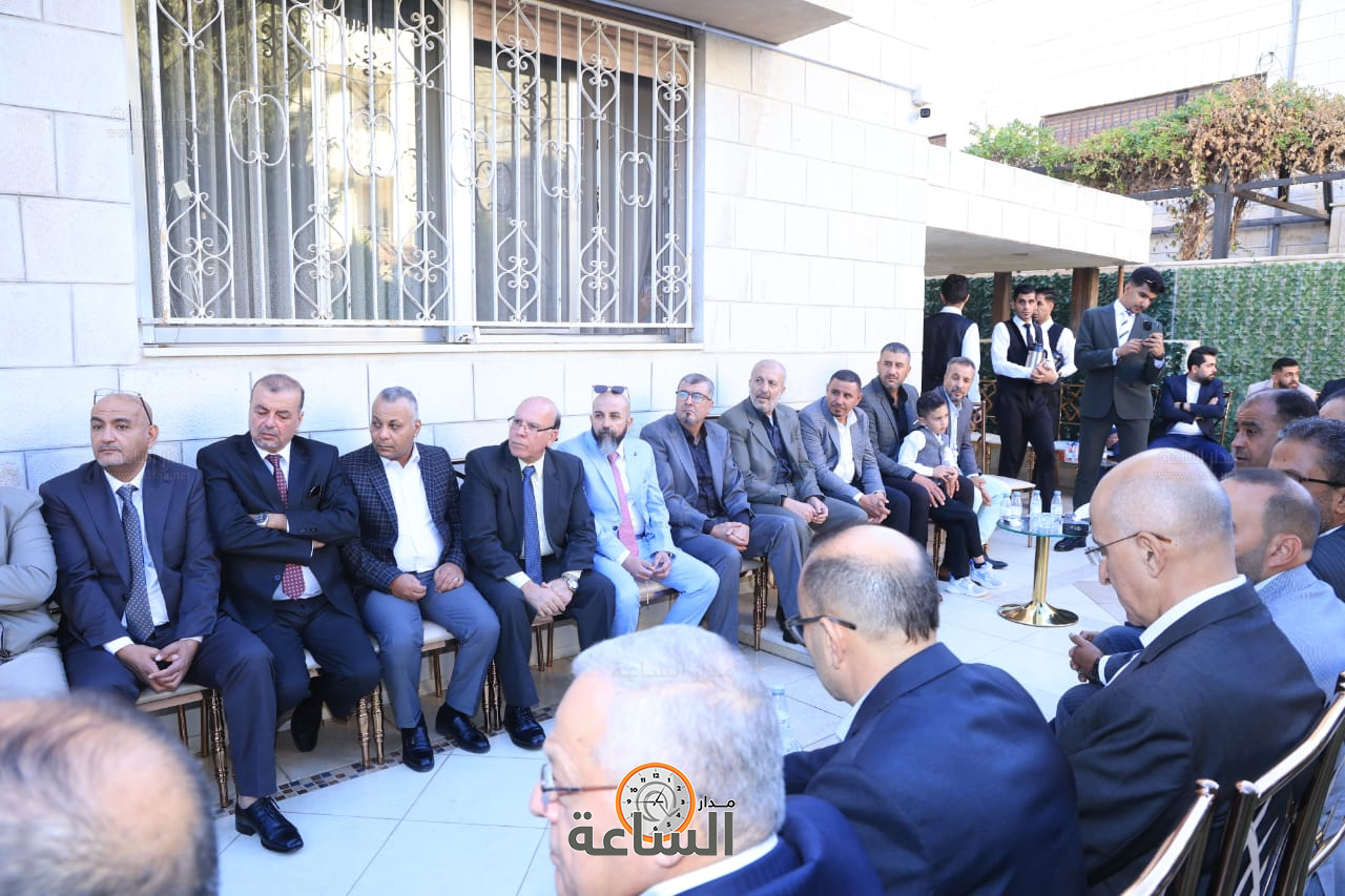 Madar Al-Saa Images 0.20788726183770623