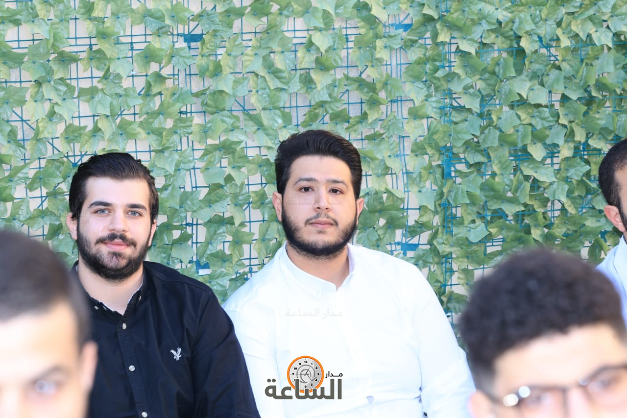 Madar Al-Saa Images 0.4131509650986471