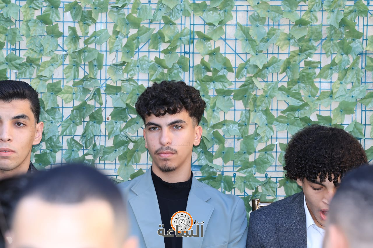 Madar Al-Saa Images 0.055610199126615356