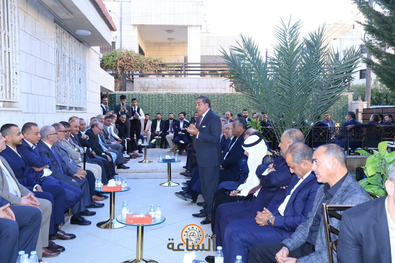 Madar Al-Saa Images 0.4003048652822321