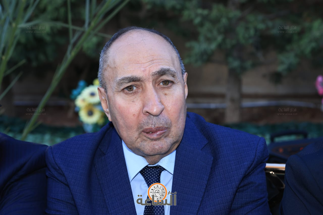 Madar Al-Saa Images 0.9206205661005441