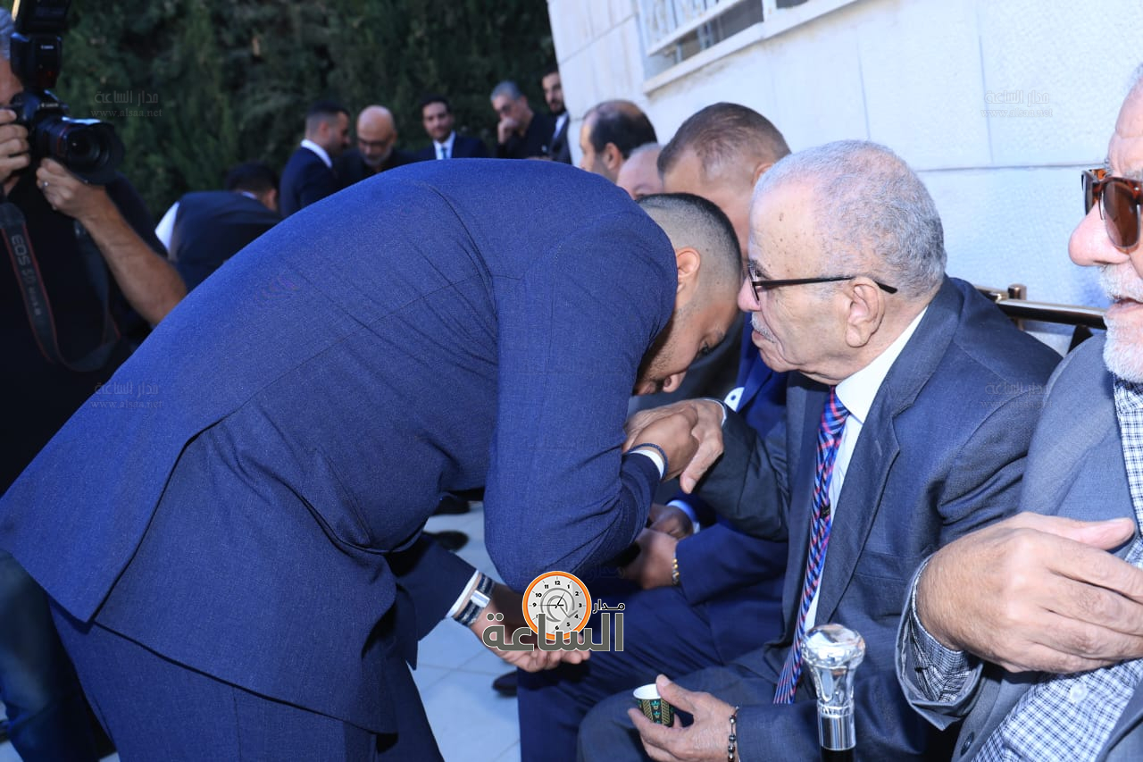 Madar Al-Saa Images 0.5675795458805089