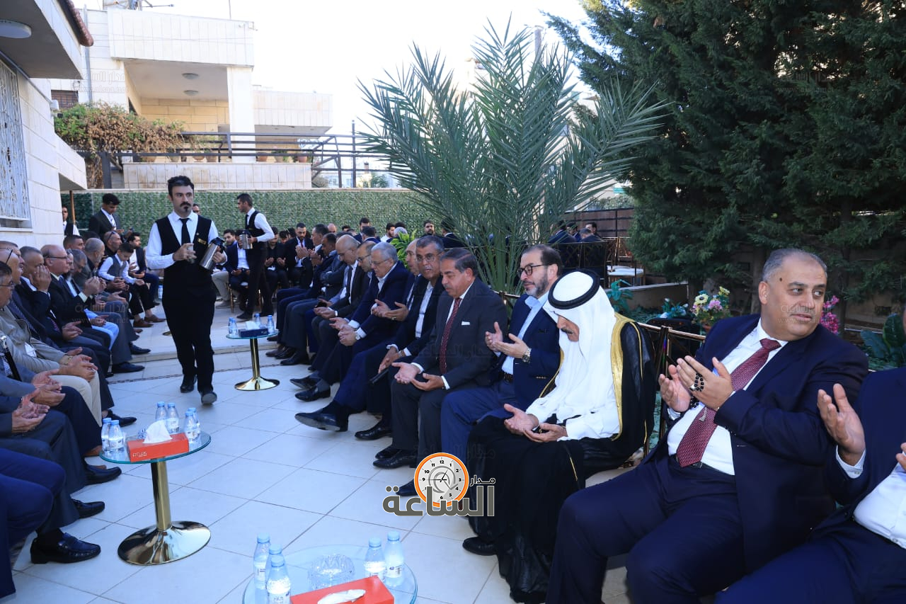 Madar Al-Saa Images 0.13286668601003526