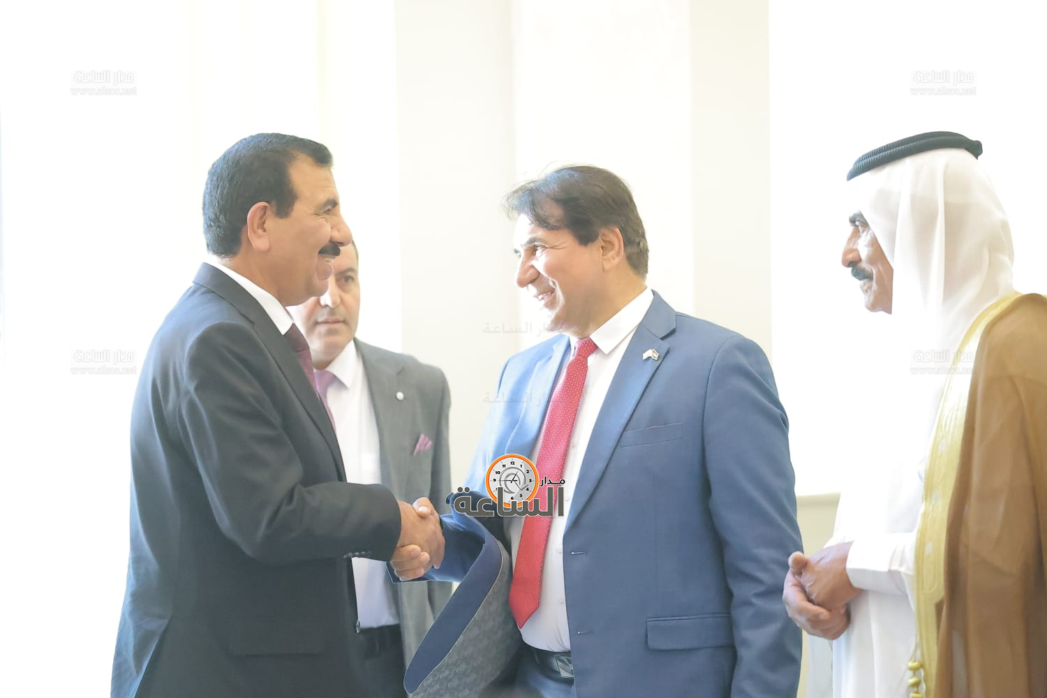 Madar Al-Saa Images 0.29289960122890535