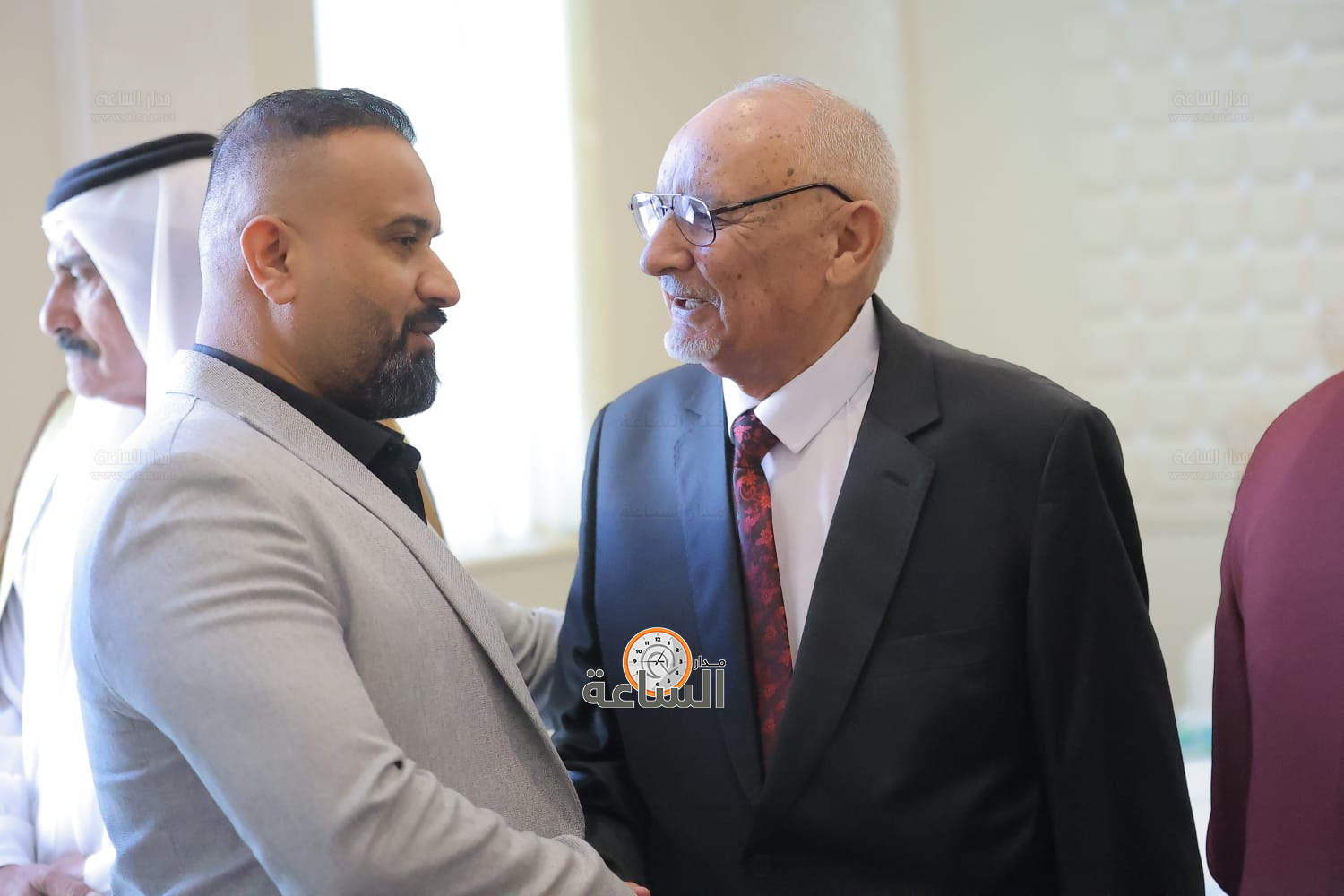 Madar Al-Saa Images 0.4548334467742431