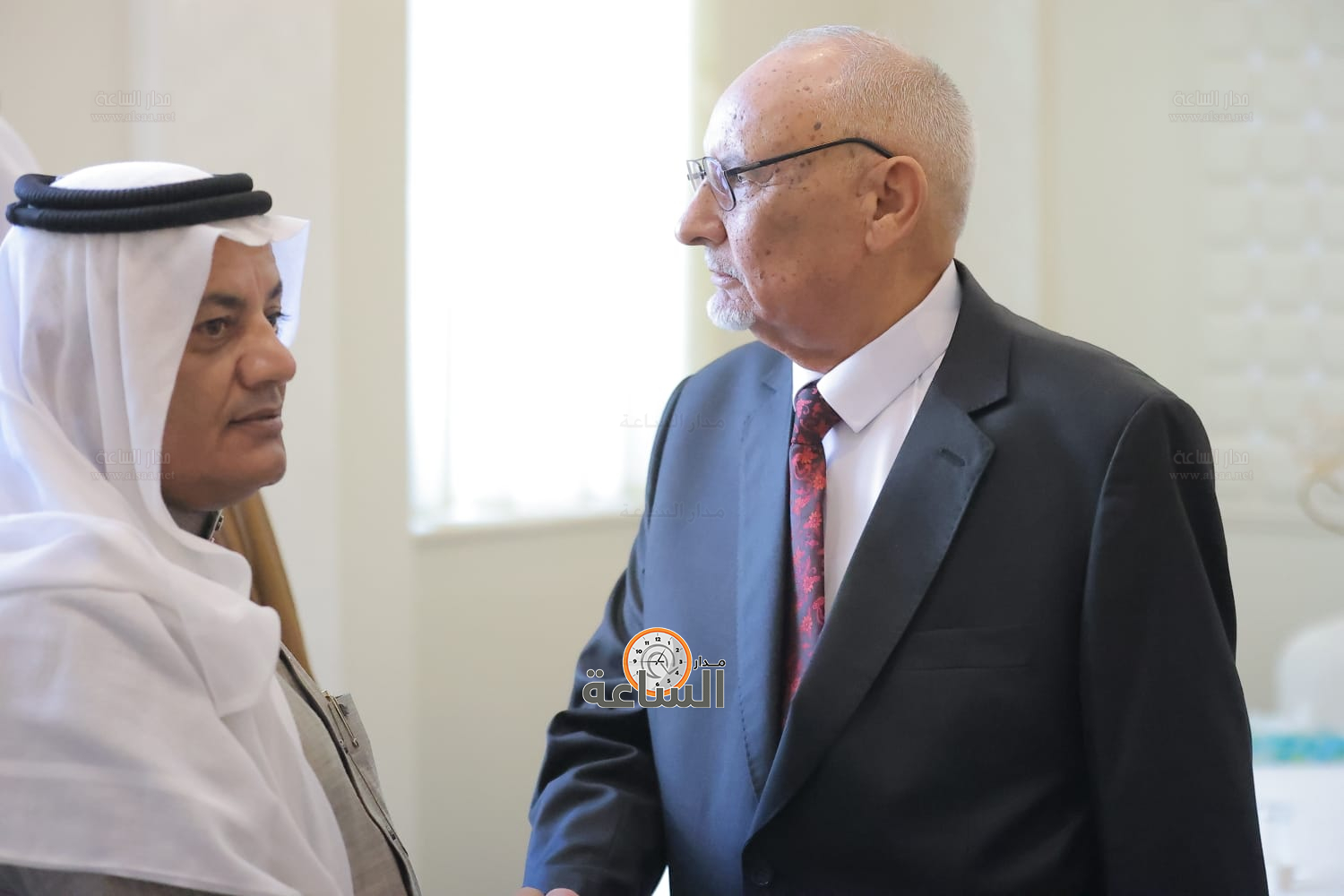 Madar Al-Saa Images 0.6866042637222042