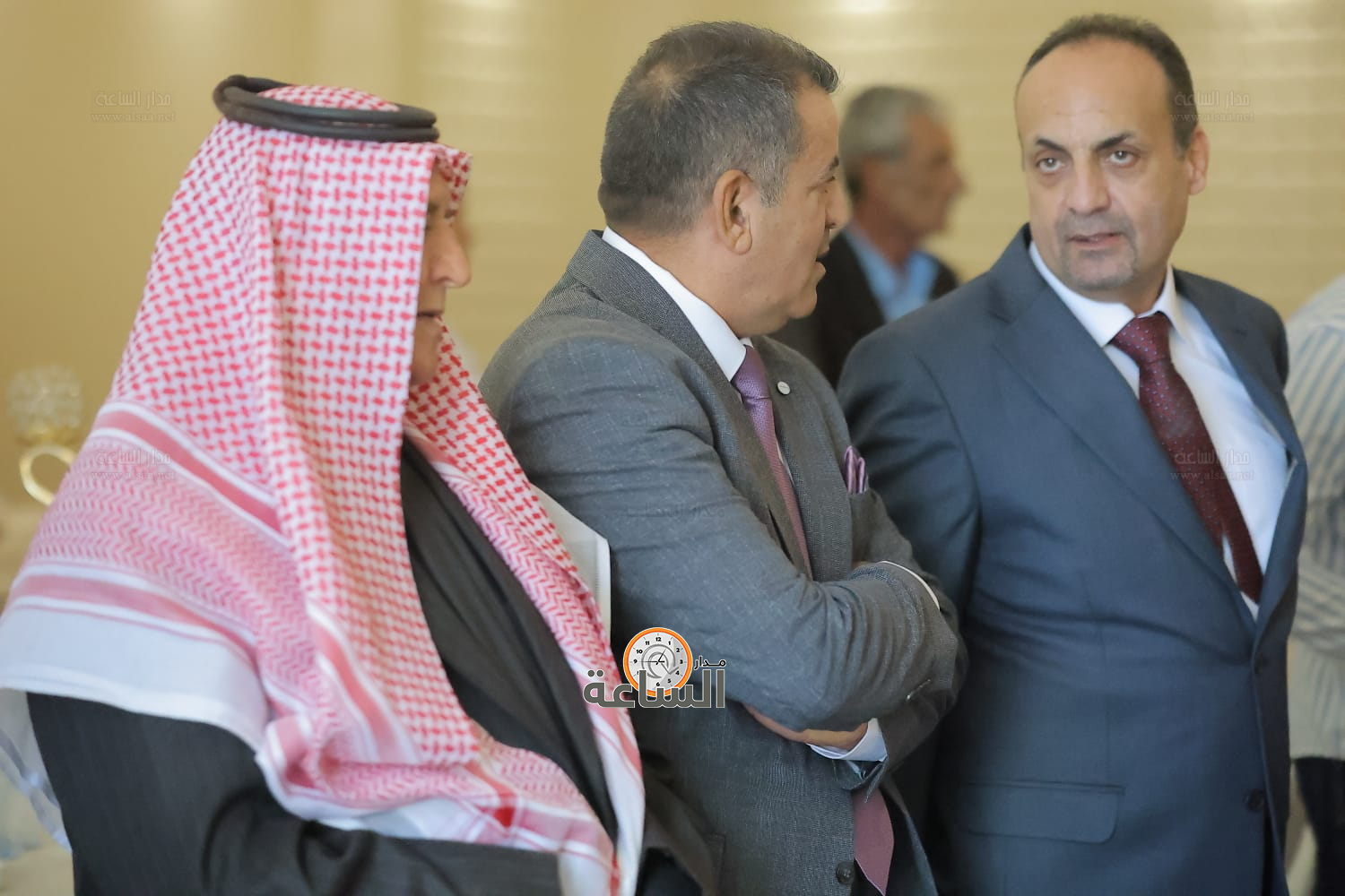 Madar Al-Saa Images 0.1368223872607096