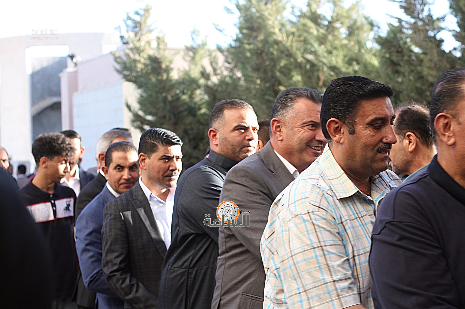 Madar Al-Saa Images 0.7472225578213244