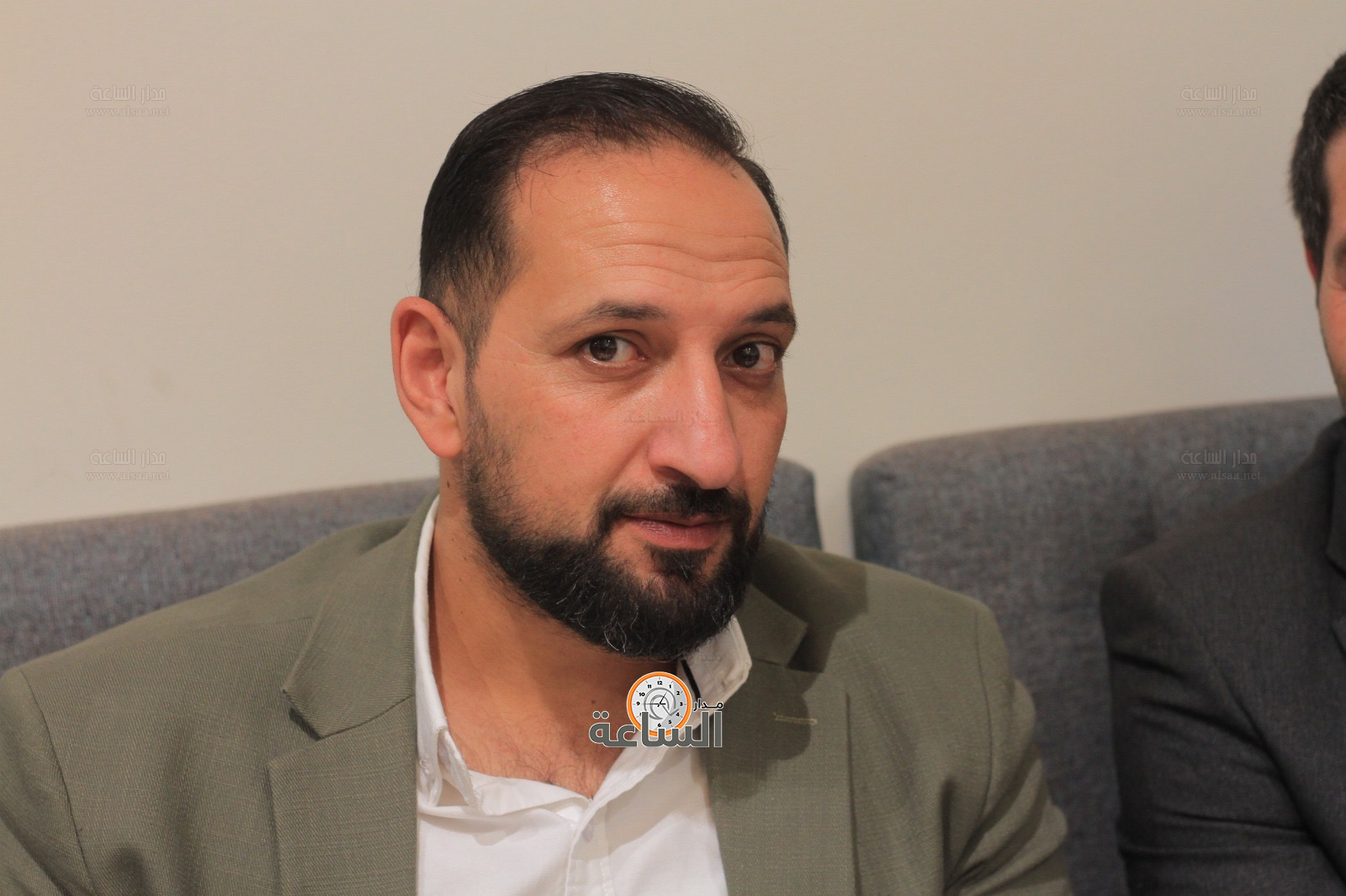 Madar Al-Saa Images 0.7877238526374397