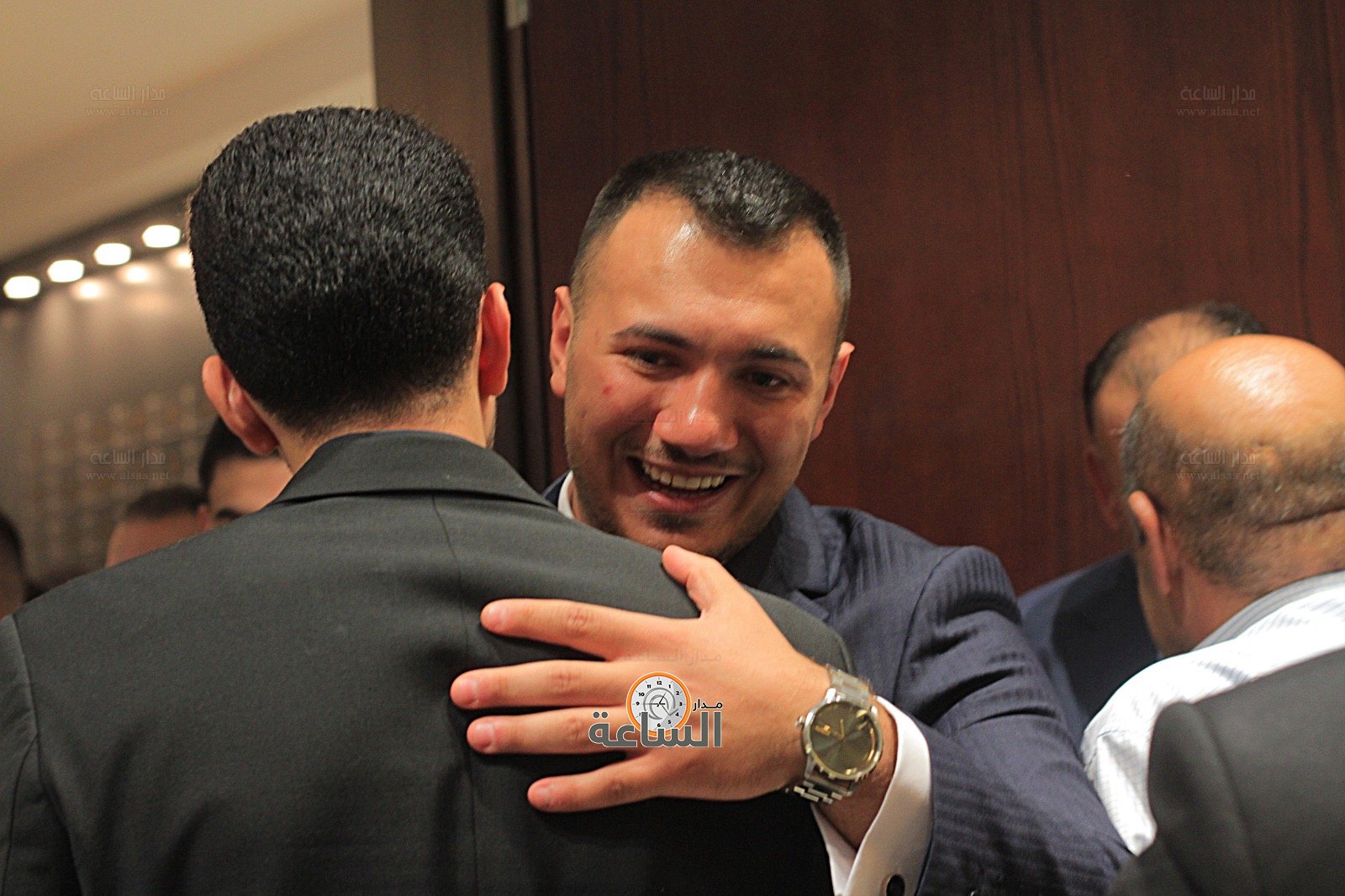 Madar Al-Saa Images 0.3365572221230466