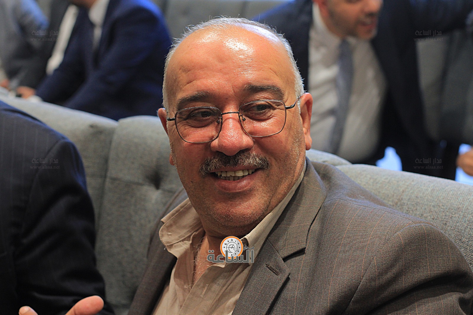 Madar Al-Saa Images 0.340429711951872