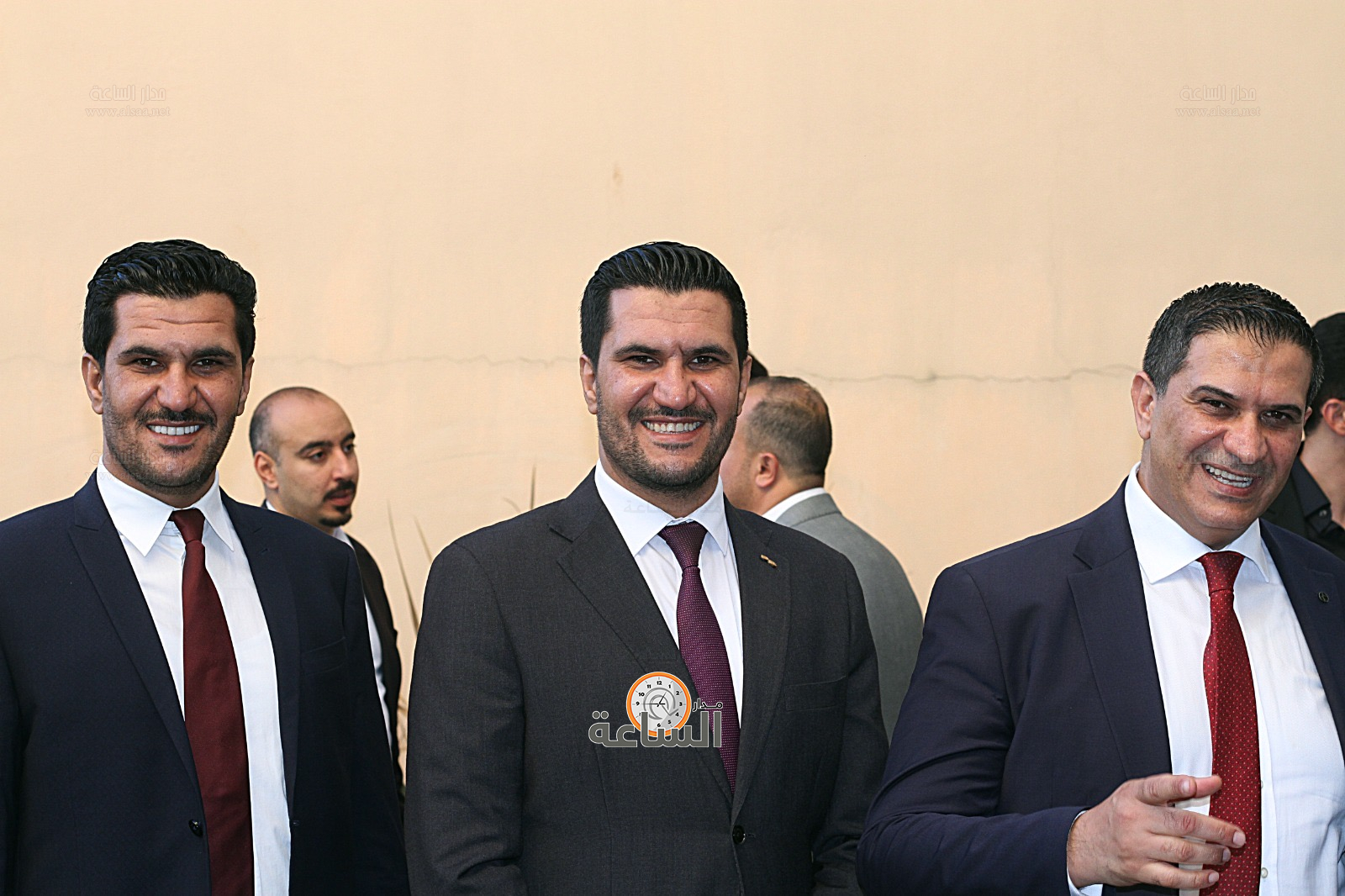 Madar Al-Saa Images 0.2942031871522168