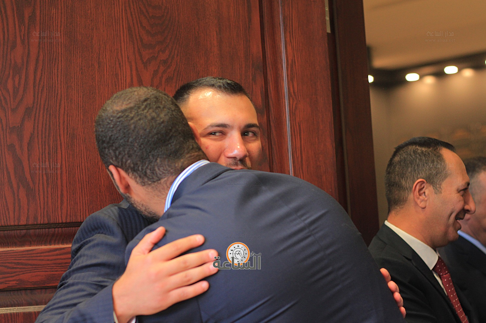 Madar Al-Saa Images 0.9794468324507811