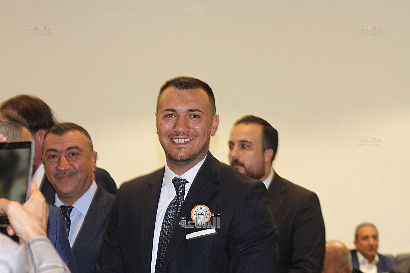 Madar Al-Saa Images 0.24295226385144464