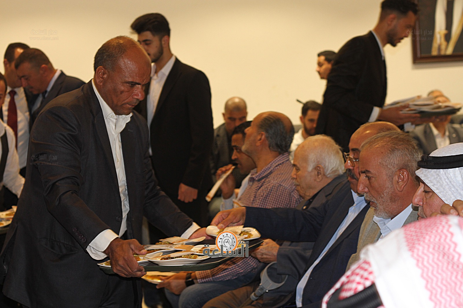 Madar Al-Saa Images 0.5192831095042232