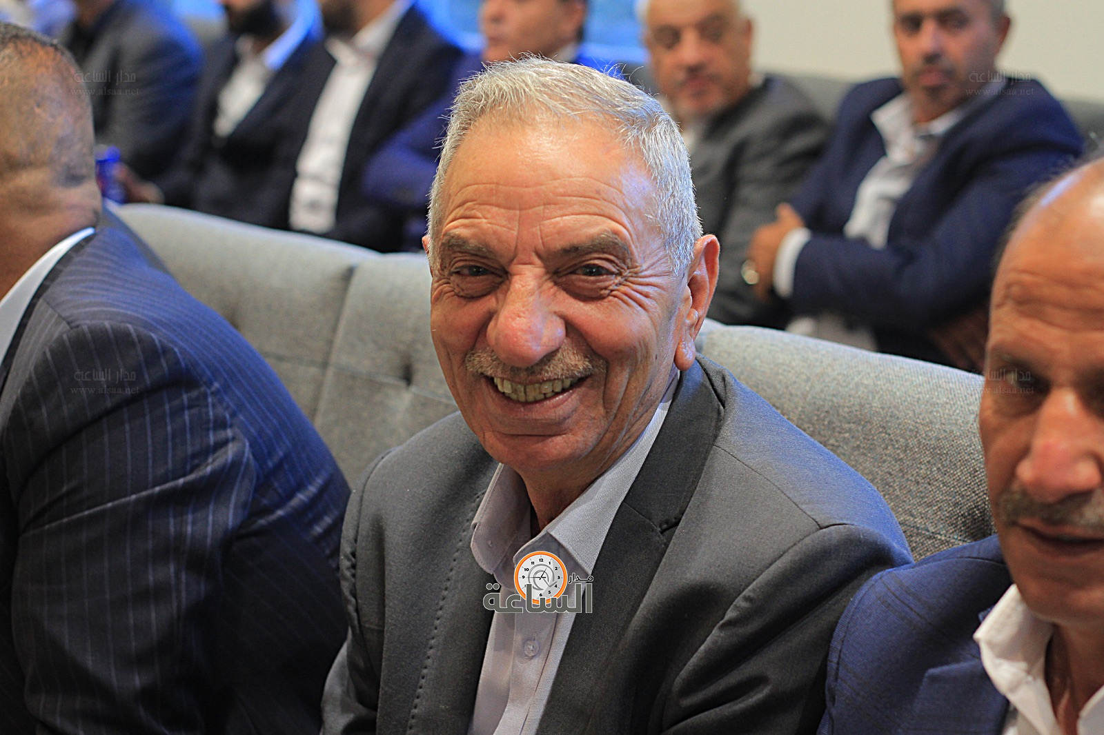 Madar Al-Saa Images 0.595938970464321