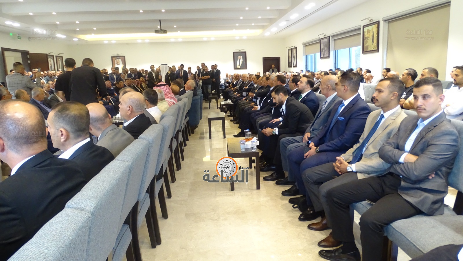 Madar Al-Saa Images 0.4246395969167681