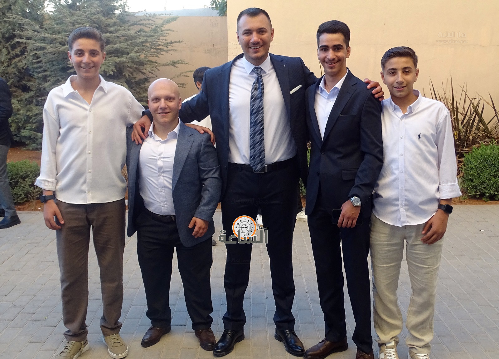 Madar Al-Saa Images 0.37380797094227547