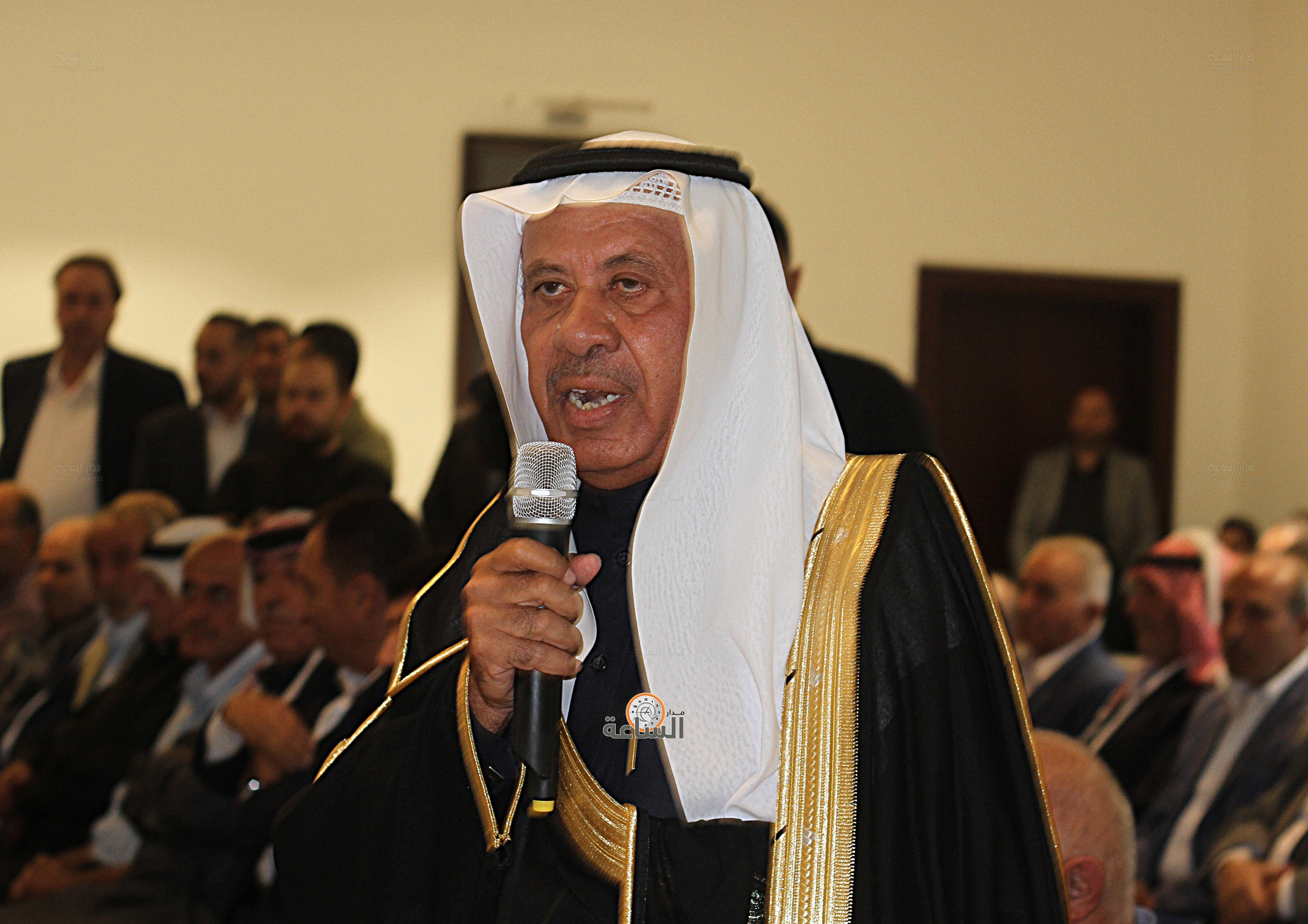 Madar Al-Saa Images 0.8418392180137305