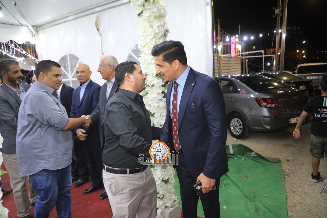 Madar Al-Saa Images 0.3924883493034801