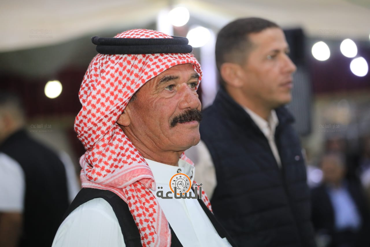 Madar Al-Saa Images 0.35999271360823426