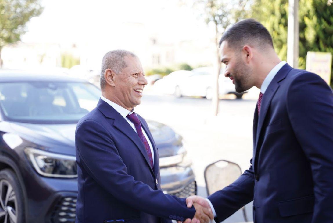 Madar Al-Saa Images 0.1780966051178573