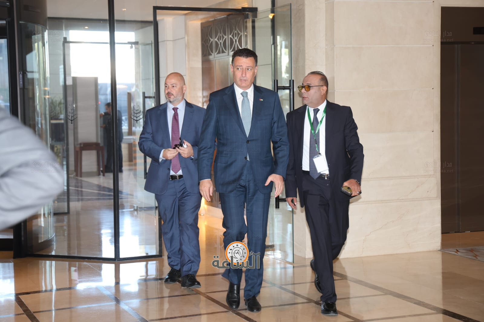 Madar Al-Saa Images 0.9115967412173488