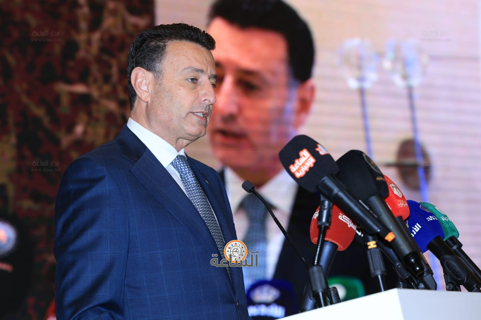 Madar Al-Saa Images 0.714193080800503