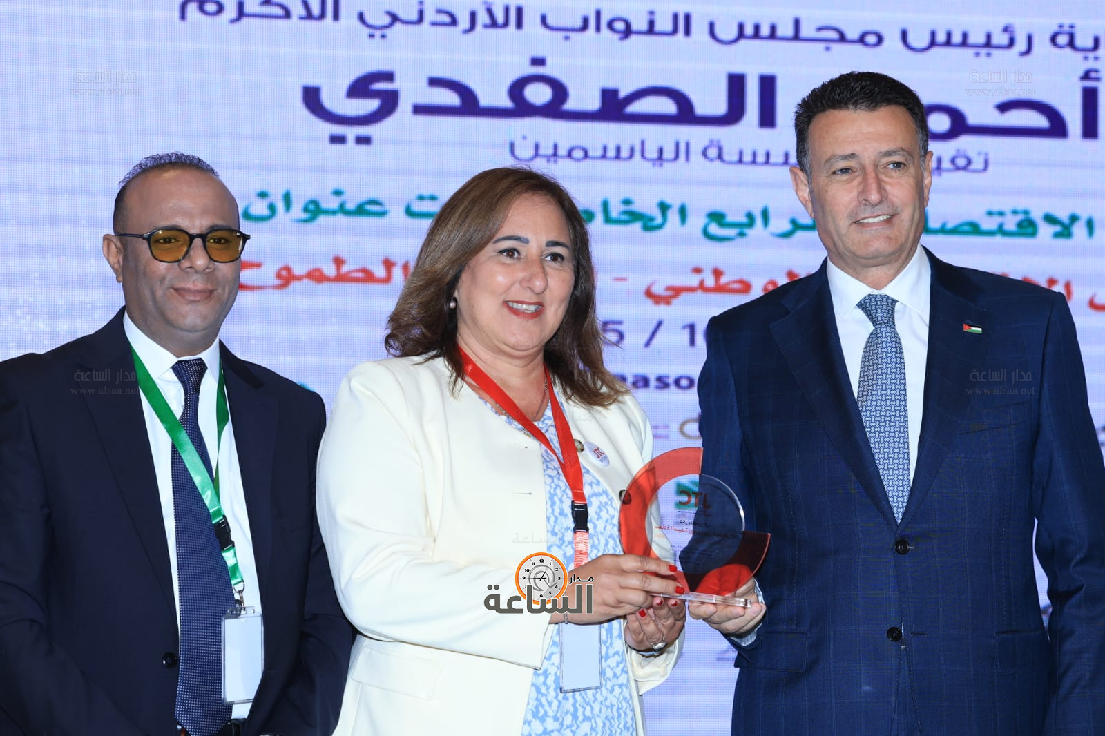 Madar Al-Saa Images 0.19483380833363728