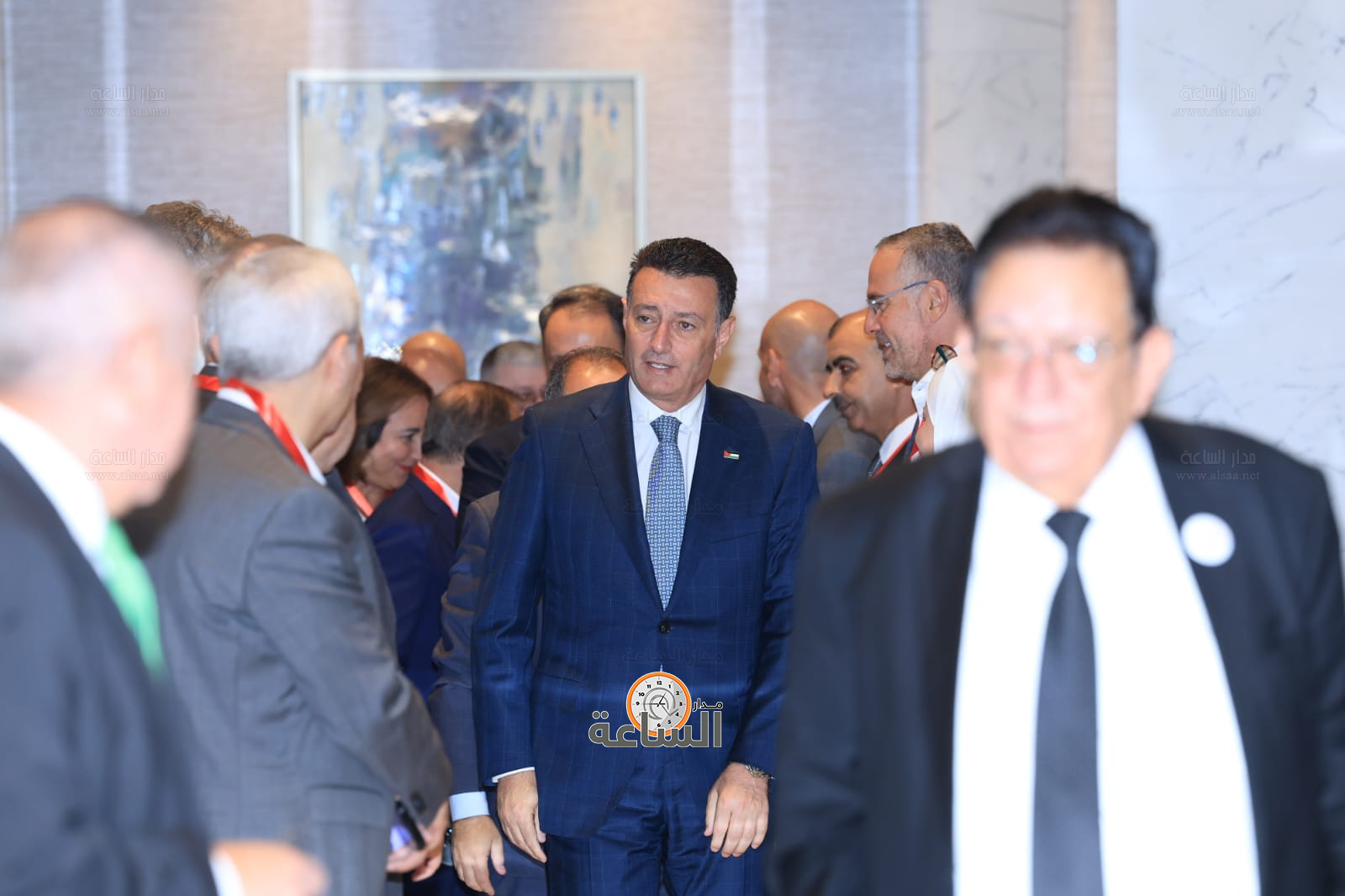 Madar Al-Saa Images 0.45199758686913094