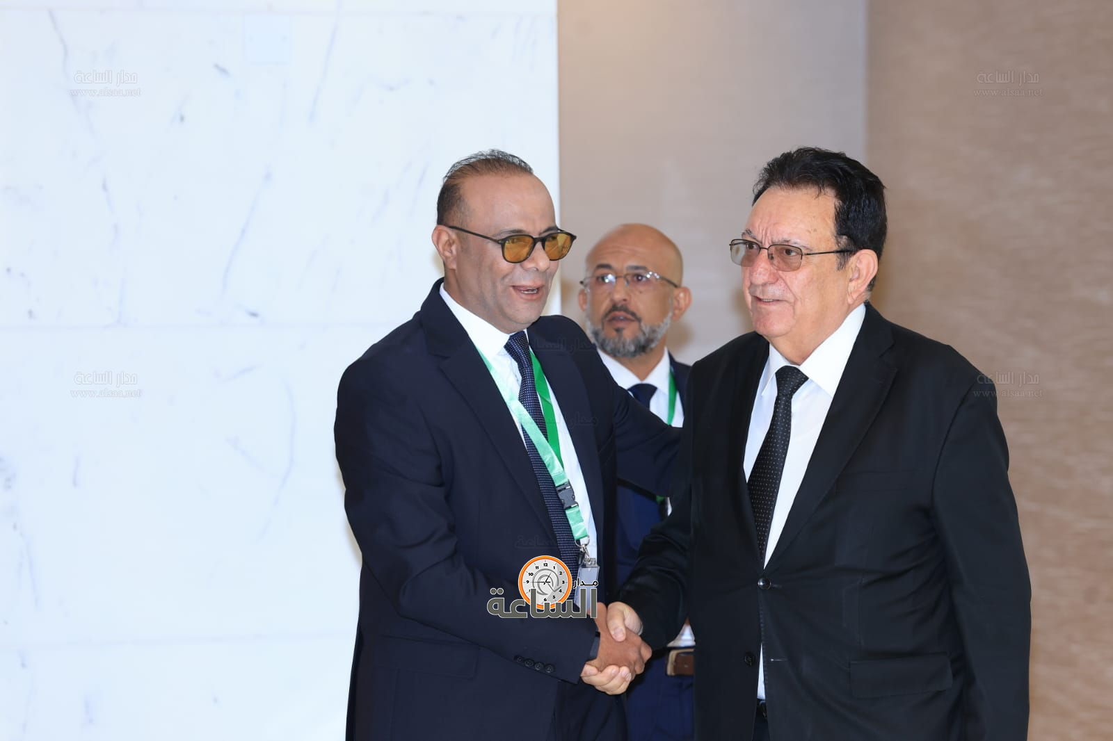 Madar Al-Saa Images 0.7813520298020297