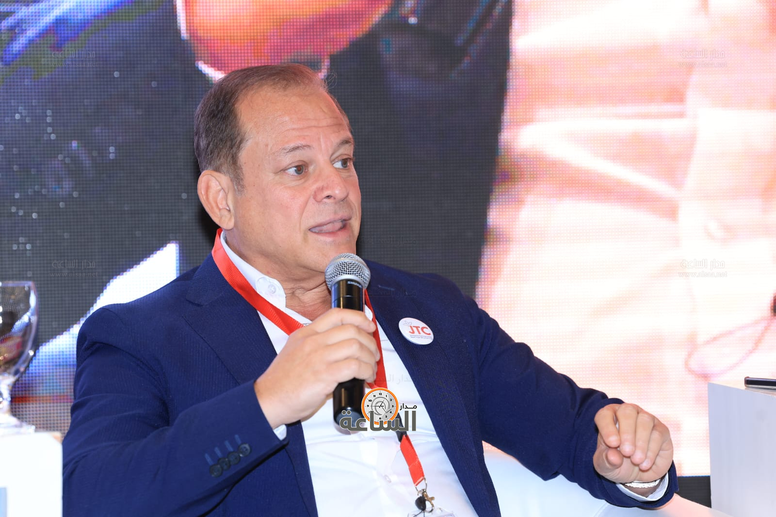 Madar Al-Saa Images 0.341365756601834