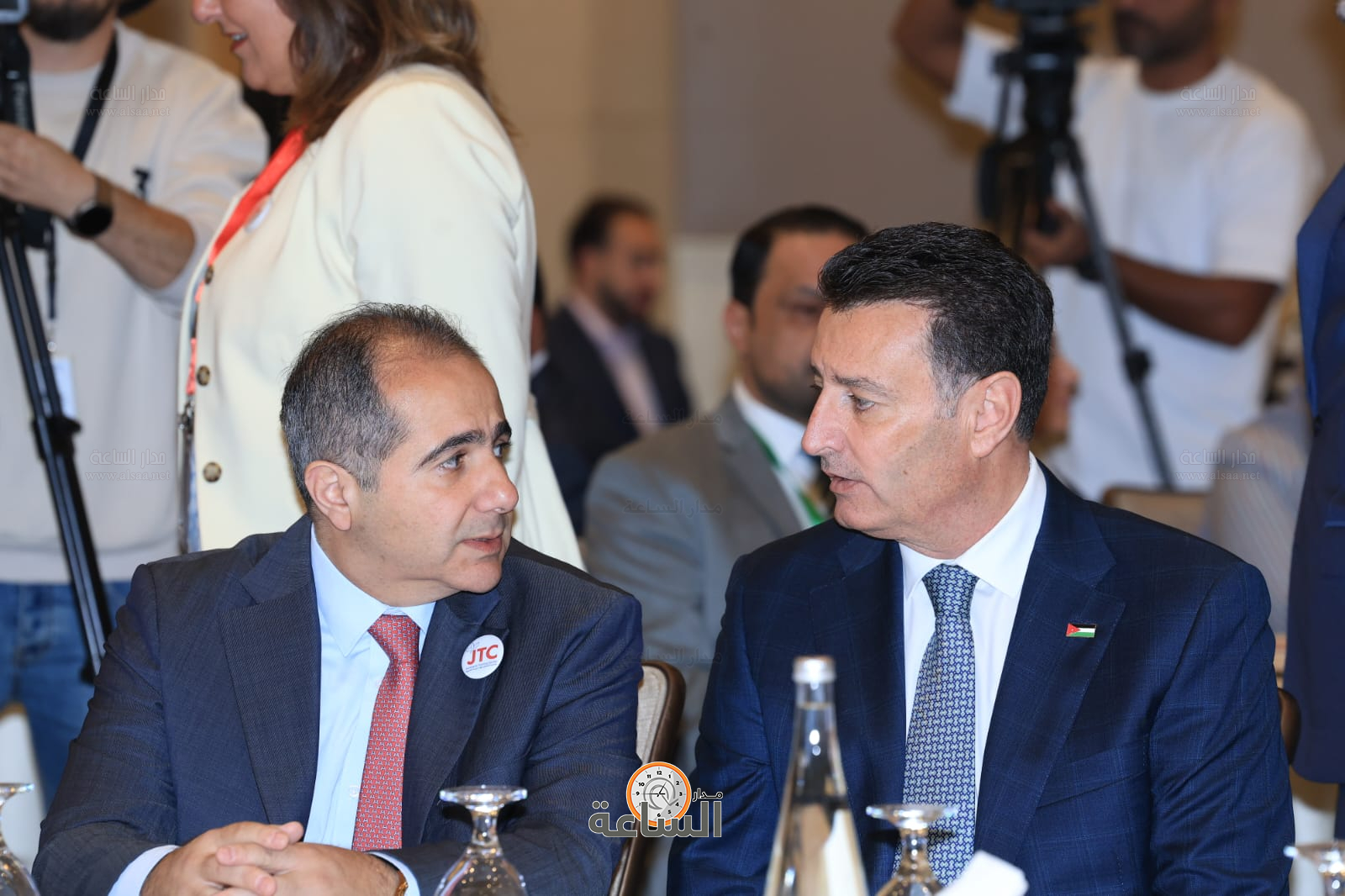 Madar Al-Saa Images 0.12140350069301287