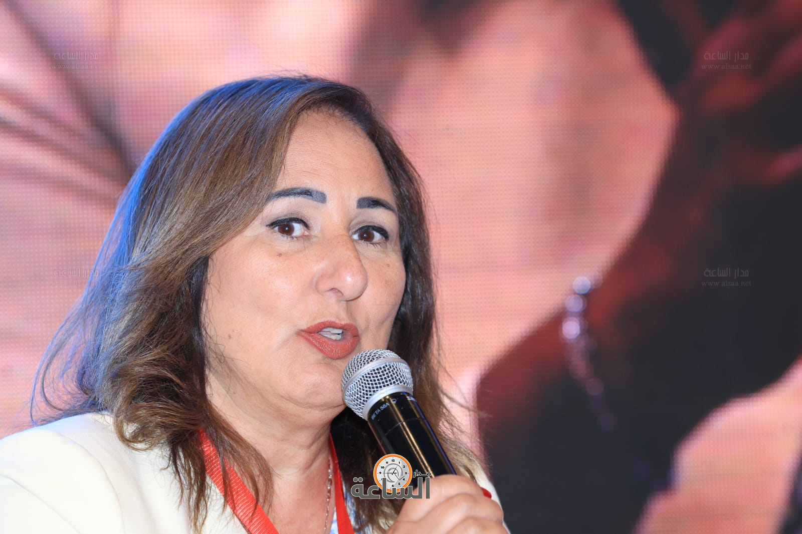 Madar Al-Saa Images 0.8446677675754682