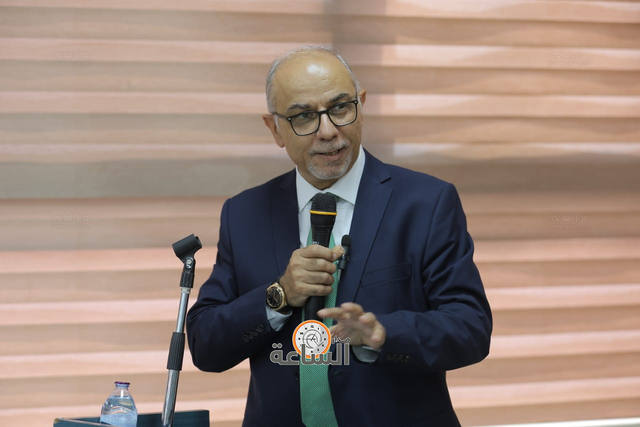 Madar Al-Saa Images 0.20020912324891382