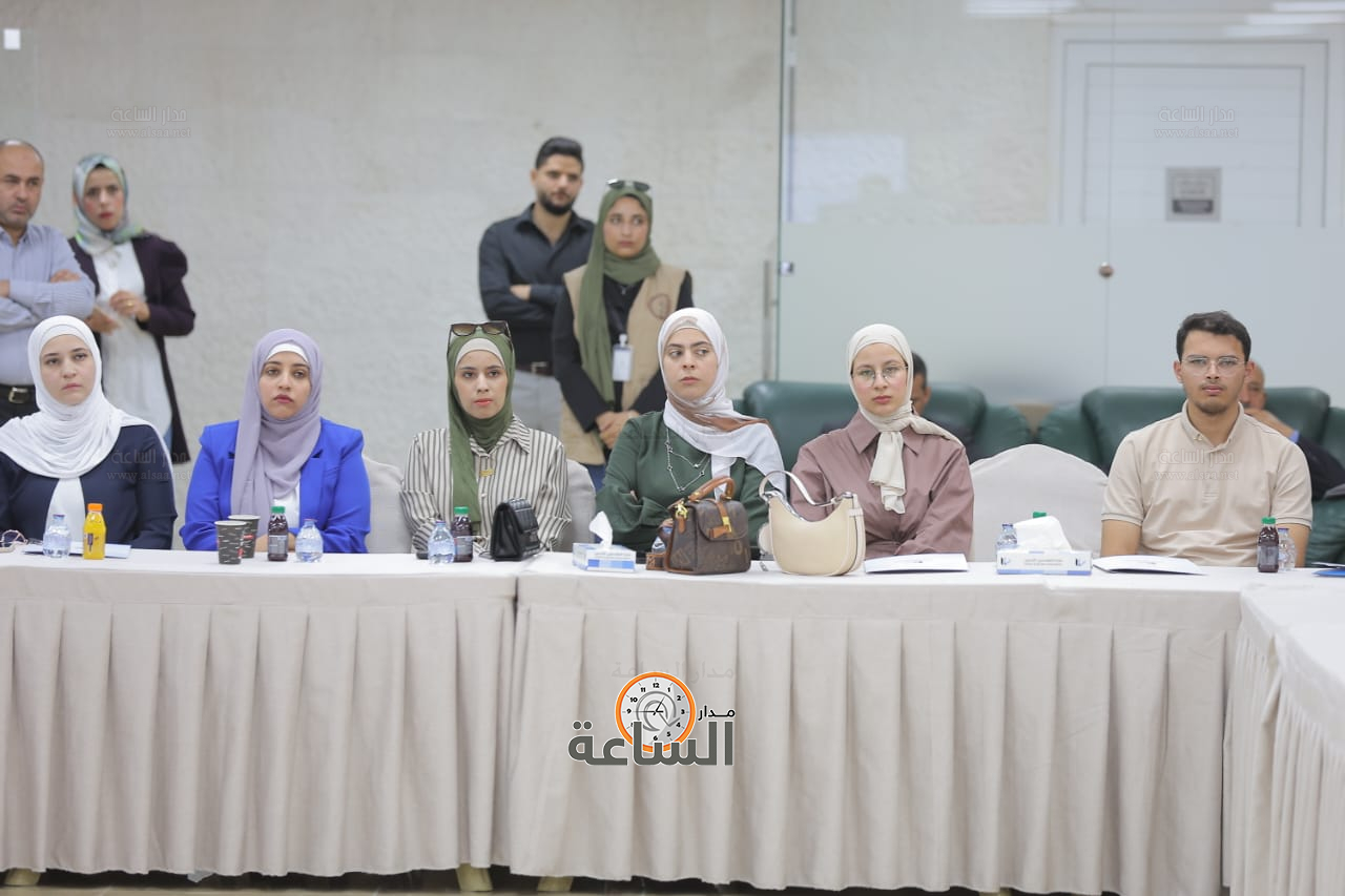 Madar Al-Saa Images 0.9241315401691651