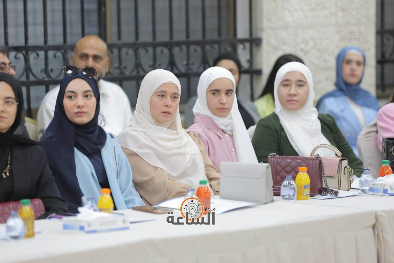 Madar Al-Saa Images 0.1925846985656805