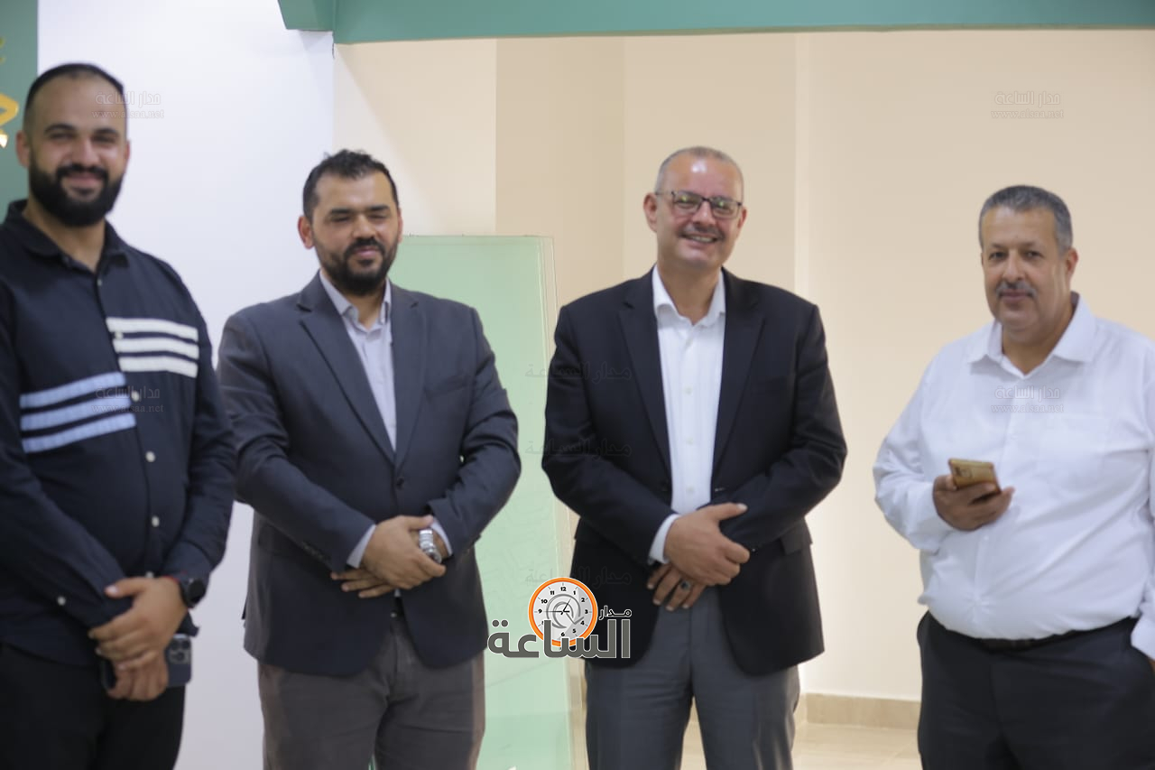 Madar Al-Saa Images 0.03785852604649487