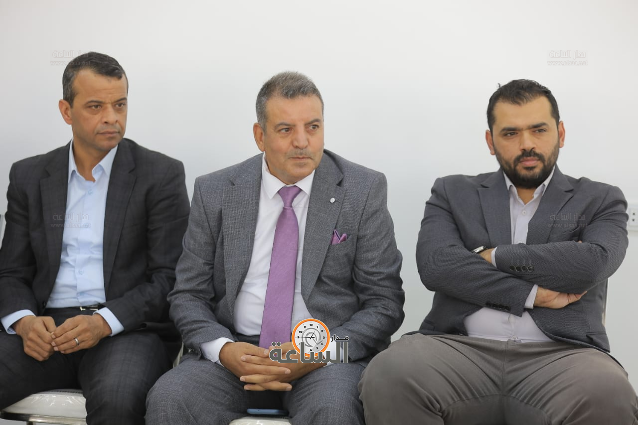 Madar Al-Saa Images 0.9990018629135593