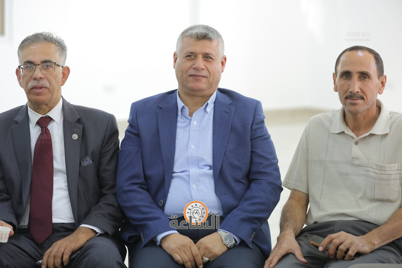 Madar Al-Saa Images 0.6054077712983447